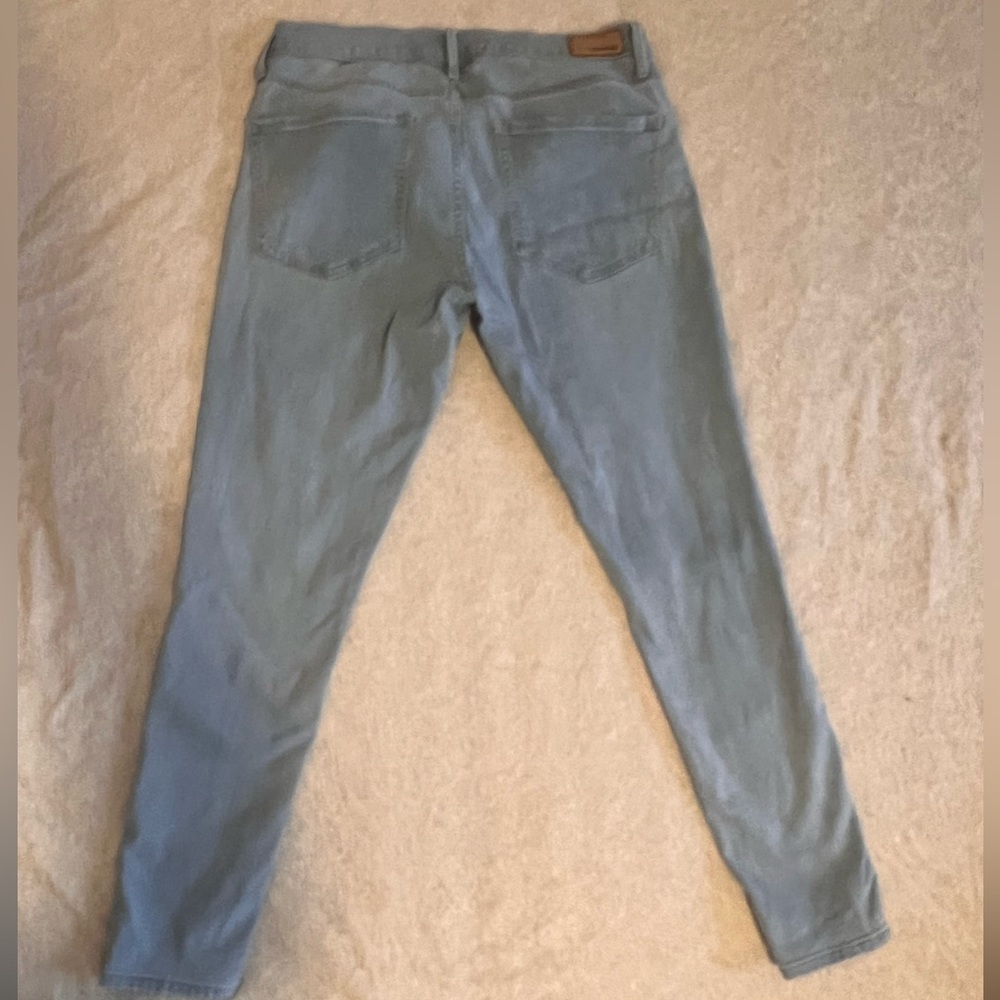 Express Mid Rise Jeans - Picture 2 of 6